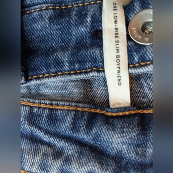 rag & bone Dre Low-Rise Slim Boyfriend 29 - Picture 4 of 6